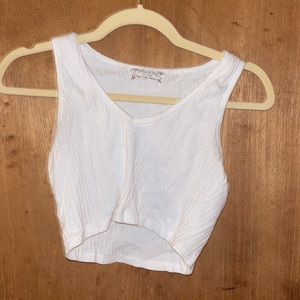 White cropped tank